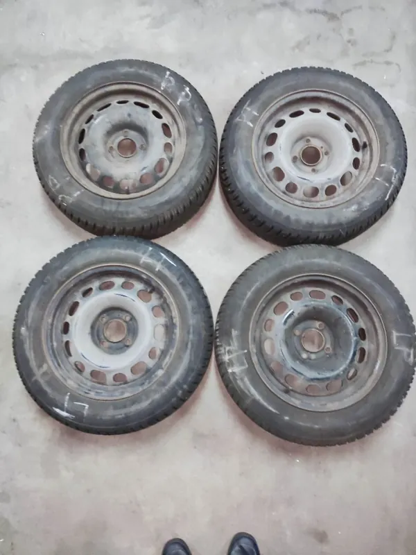 Koła zimowe 195/65R15 91T, felga stalowa, Peugeot 308SW z 2008 Bestseller