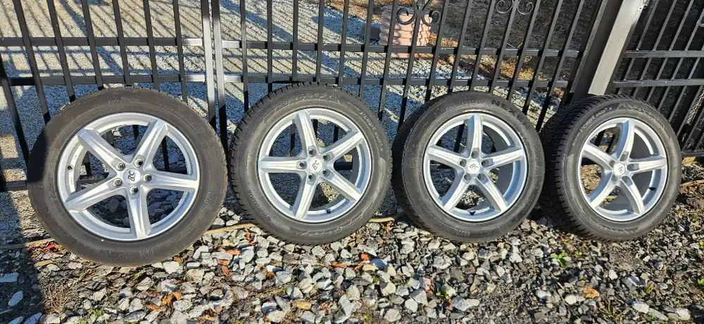 KOŁA ZIMOWE FORD KUGA MK2 S-MAX Mk2 235/55/17 Nowe Opony Premium